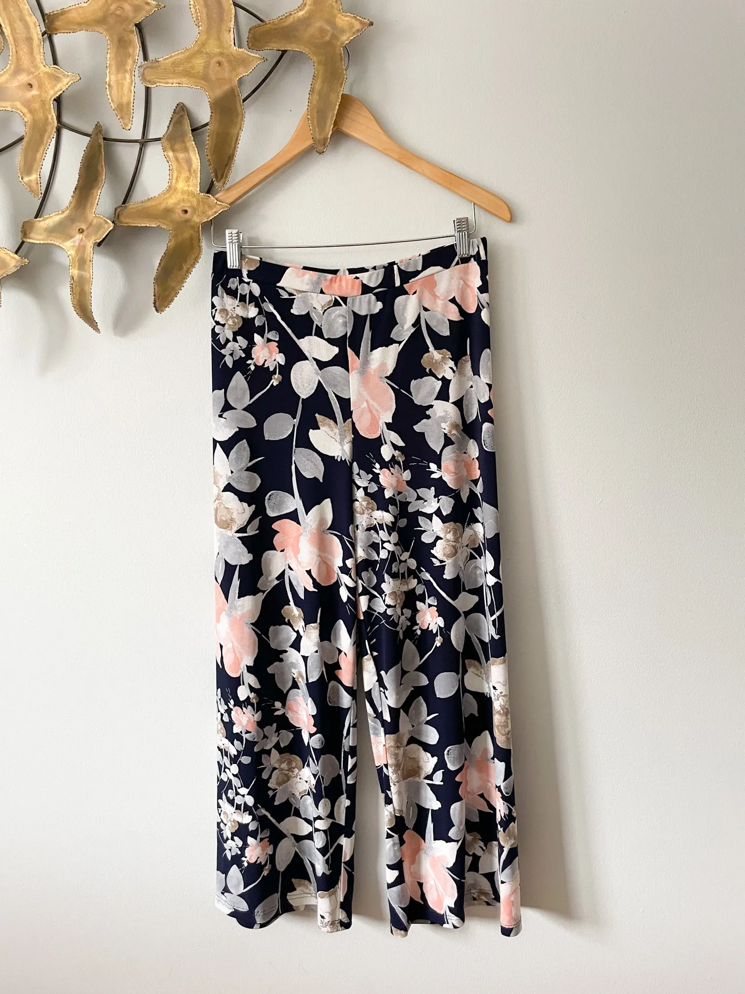 Frank Lyman Navy & Pink Floral Wide Leg High Rise Palazzo Pull On Pants - Size 8